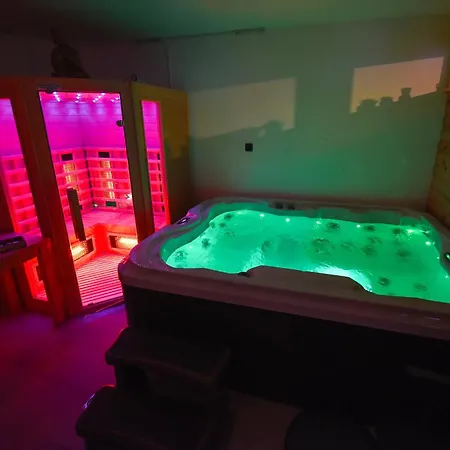 Villa Luxury Log House Globoko (Posavje)