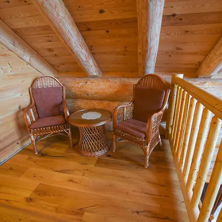 Luxury Log House Villa *