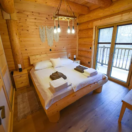 Villa Luxury Log House *