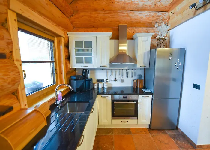 Villa Luxury Log House *