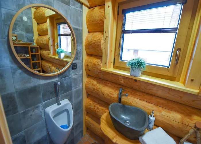 Villa Luxury Log House *